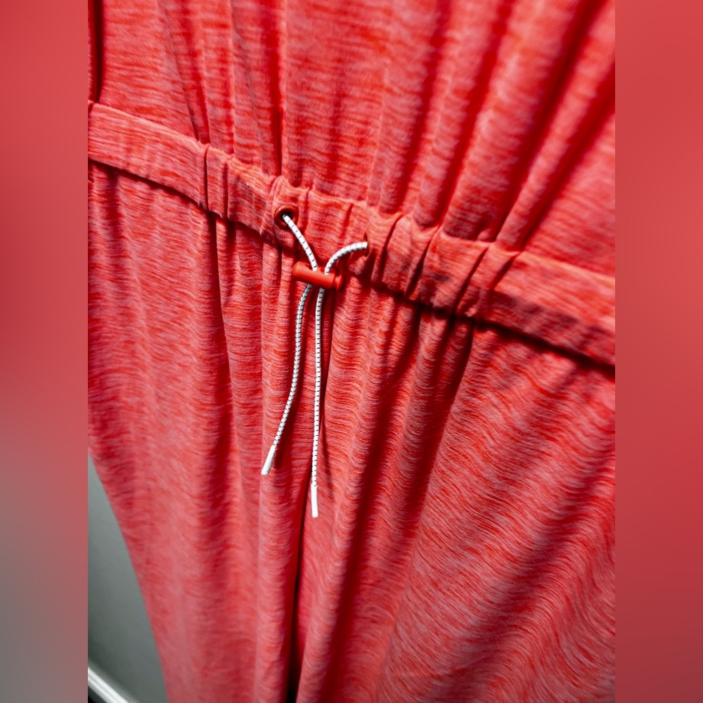 Old Navy Active Cora Coral Neon Jumpsuit SIZE Medium Super Soft Stretchy Knit - Picture 4 of 11